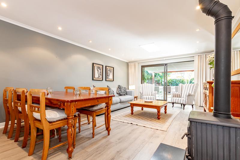 Constantia Lifestyle Lock Up & Go 